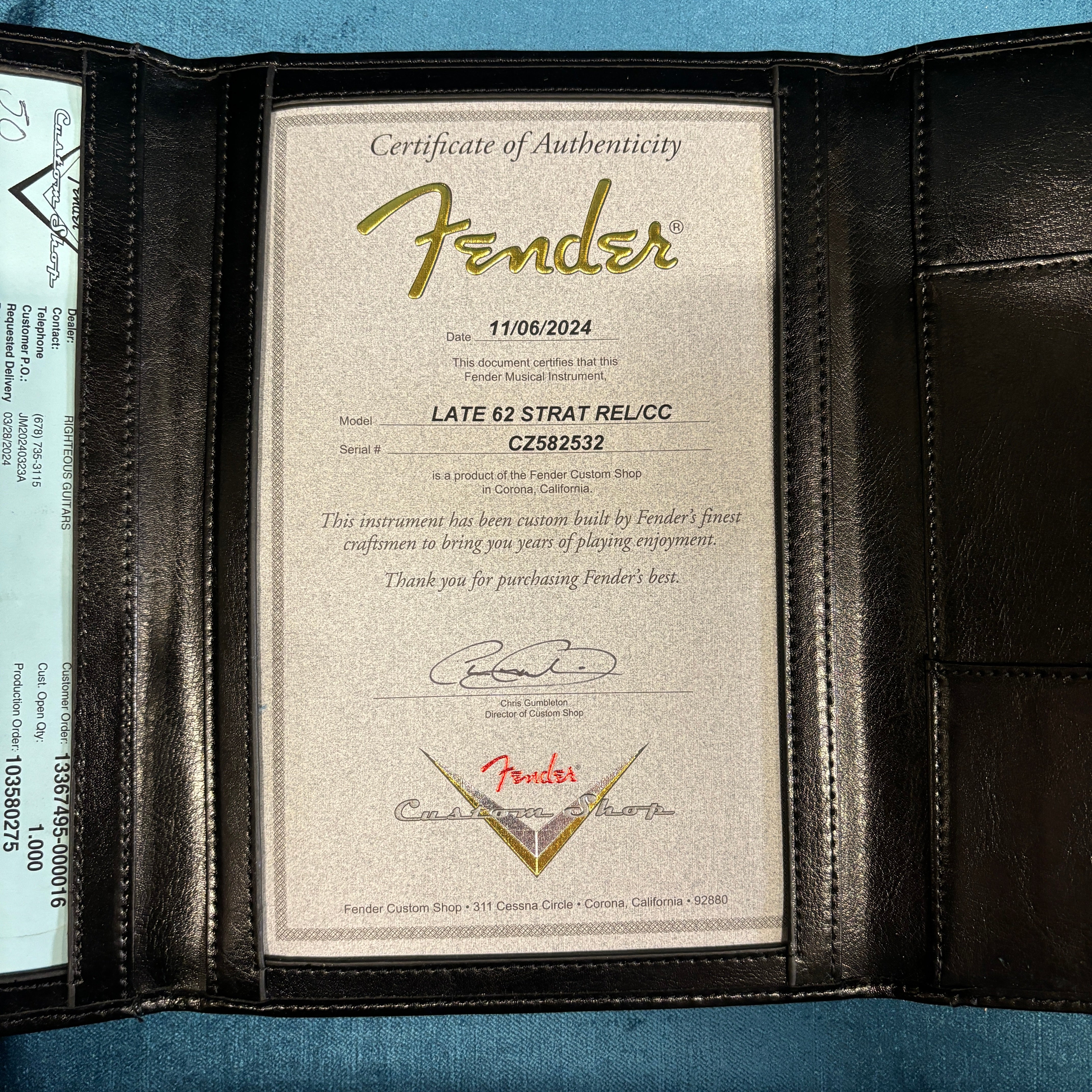 Fender Custom Shop Late 62 Stratocaster Relic electric guitar Holoflake Maple with certificate of authenticity