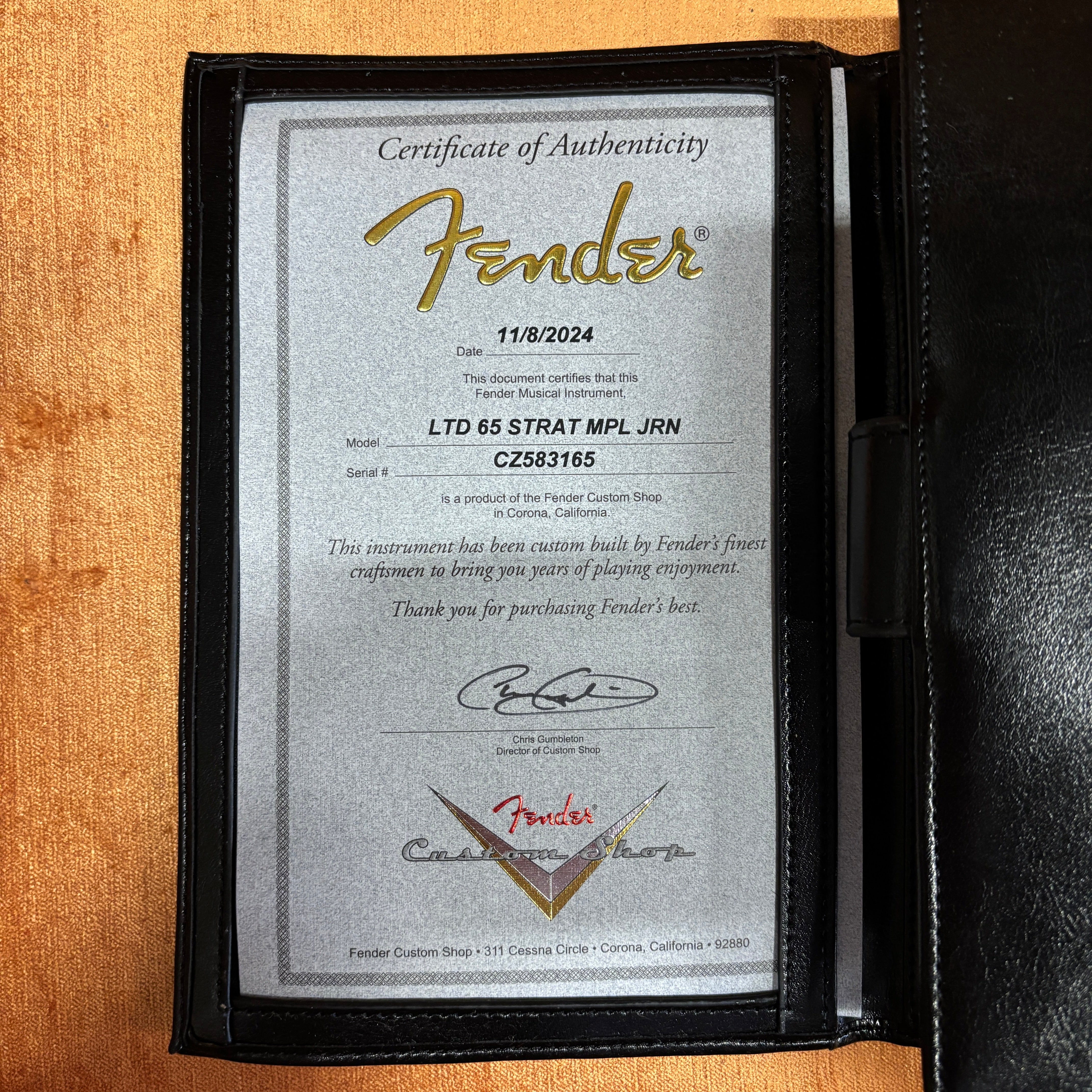 Fender Custom Shop Limited 1965 Stratocaster Journeyman Relic electric guitar Charcoal Frost Metallic with single-coil pickups