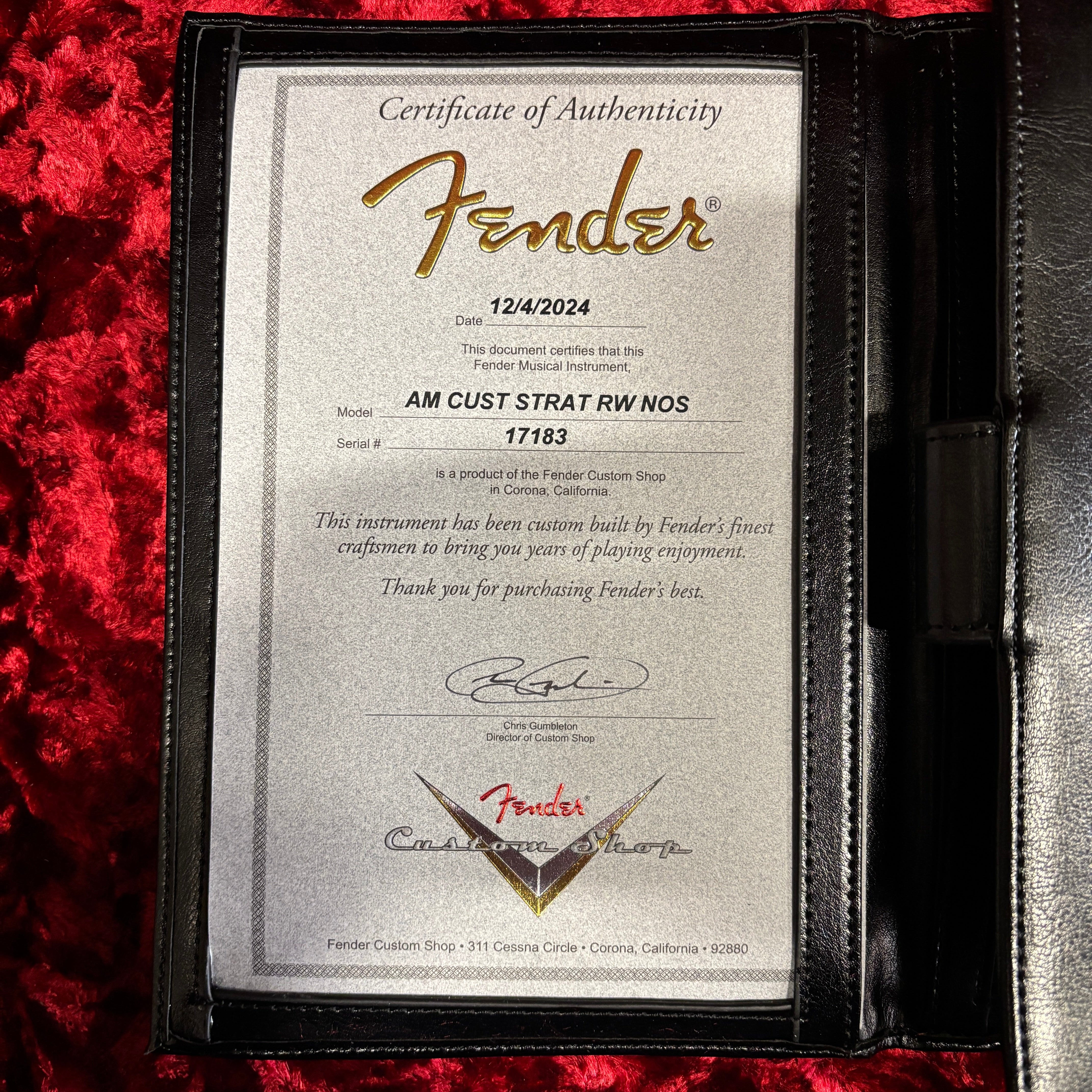 Fender Custom Shop American Custom Stratocaster NOS electric guitar Chocolate 3-Tone Sunburst with Certificate of Authenticity