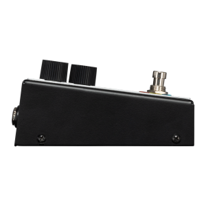 Maestro Arcas Compressor-Sustainer black effects pedal with dual footswitches and XLR output