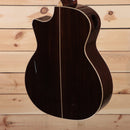 Eastman AC822CEFF acoustic guitar natural finish with white binding and cutaway body