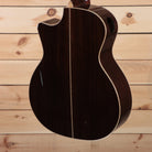 Eastman AC822CEFF acoustic guitar natural finish with white binding and cutaway body