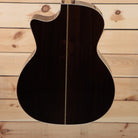 Eastman AC822CEFF acoustic guitar natural finish with white binding and center stripe detail