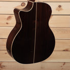 Eastman AC822CEFF acoustic guitar natural finish with white binding and cutaway body