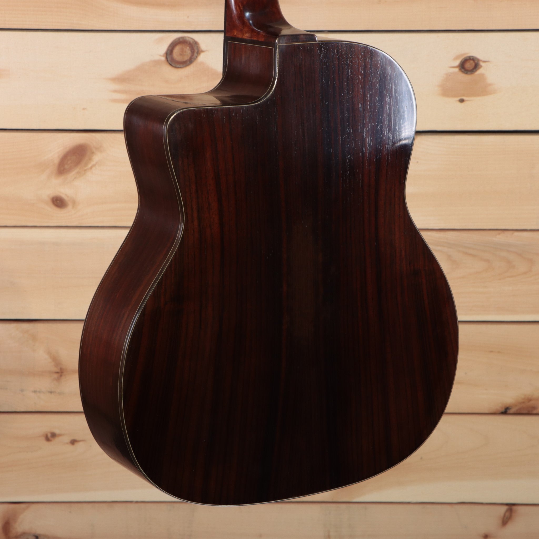 Eastman DM2V acoustic guitar antique classic finish with curved body cutaway design