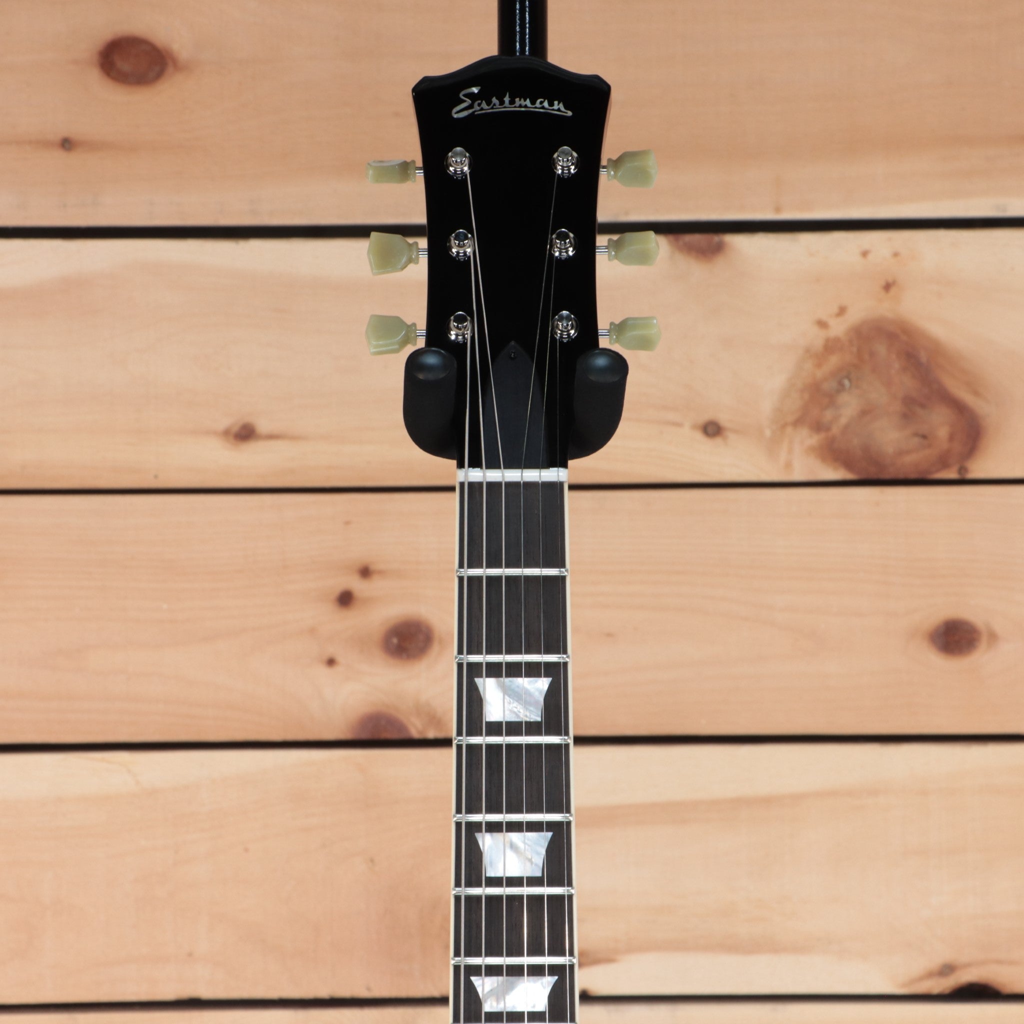 Eastman SB59 semi-hollow electric guitar sunburst finish with maple fretboard inlays