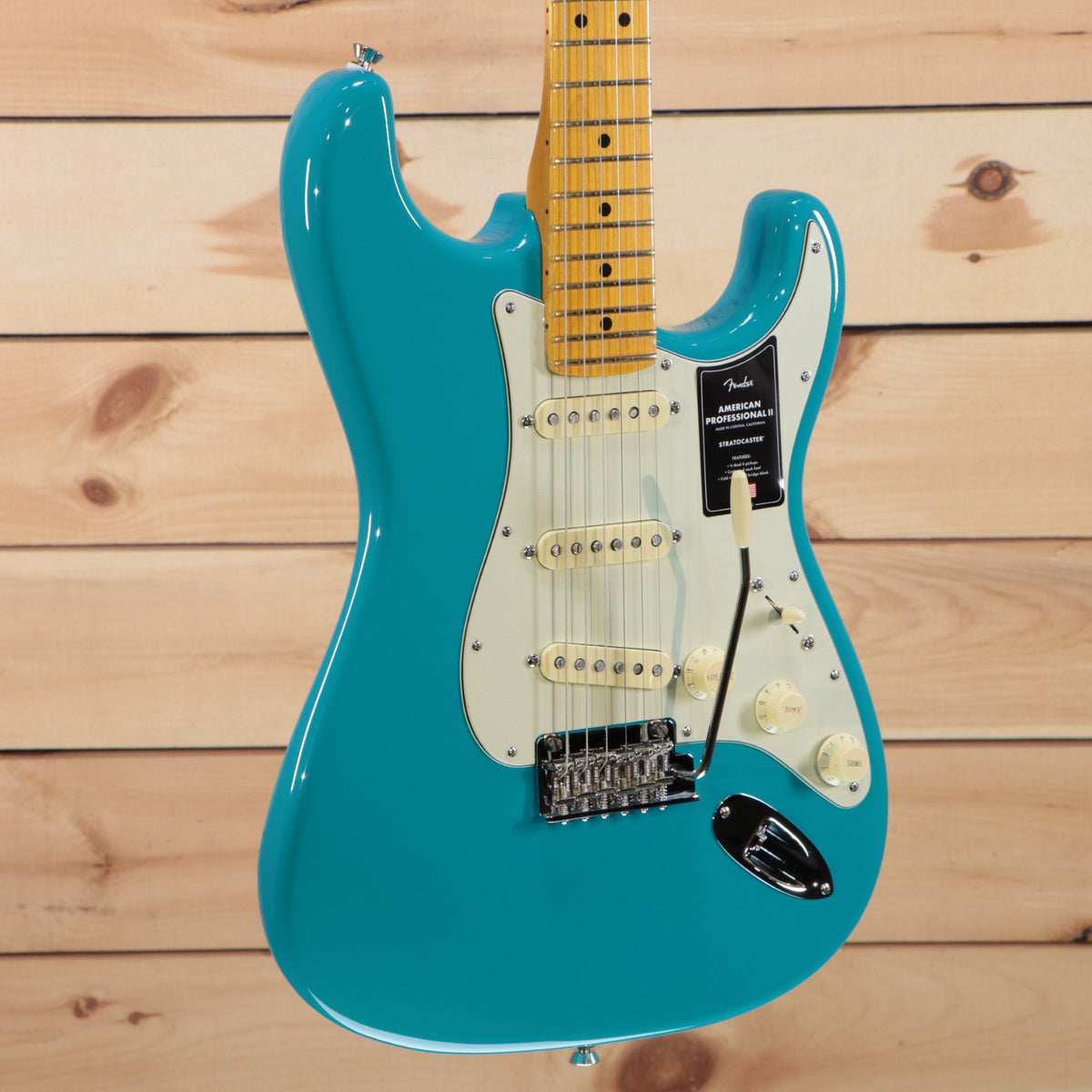 Fender American Professional II Stratocaster - Miami Blue 