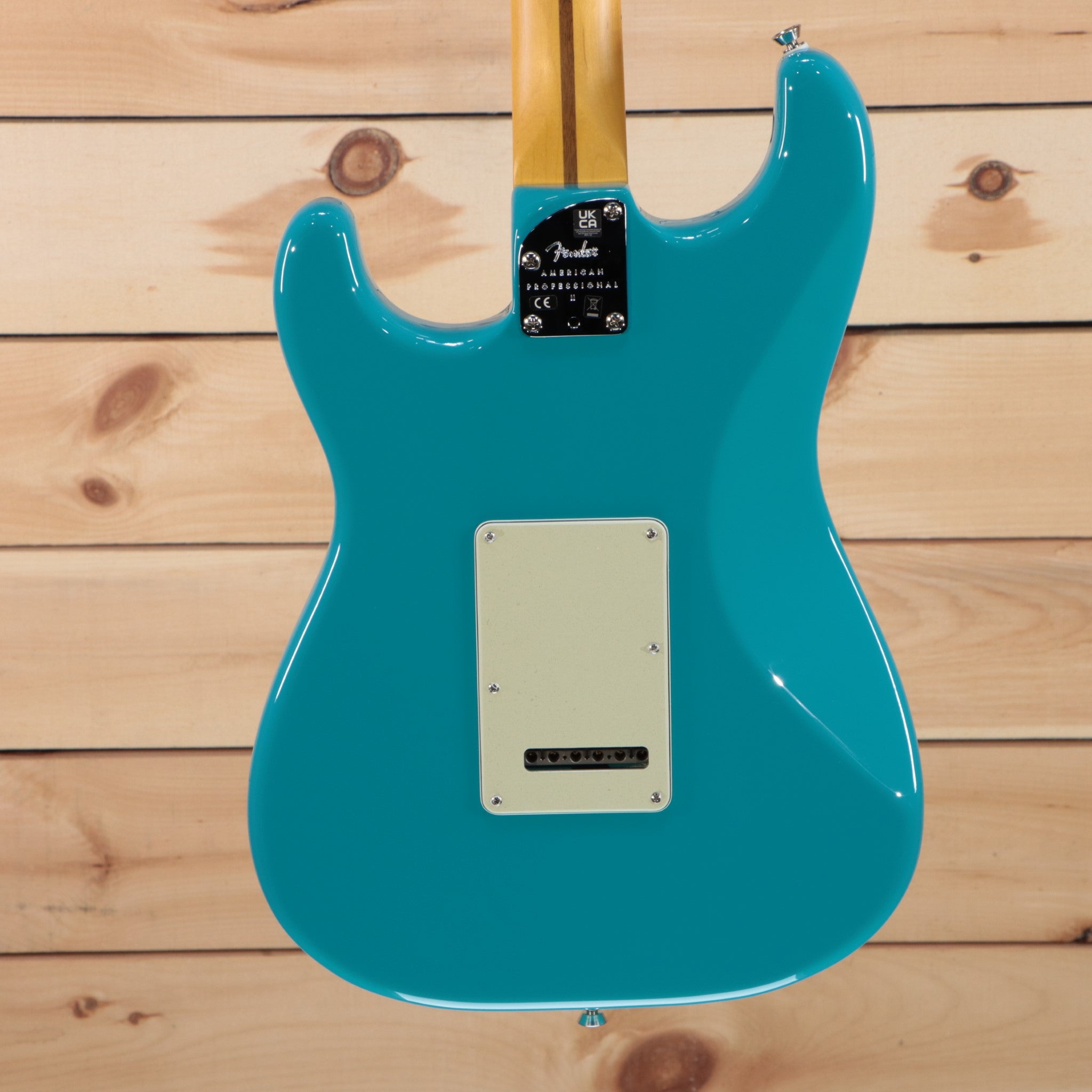 Fender American Professional II Stratocaster electric guitar Miami Blue with single-coil pickups