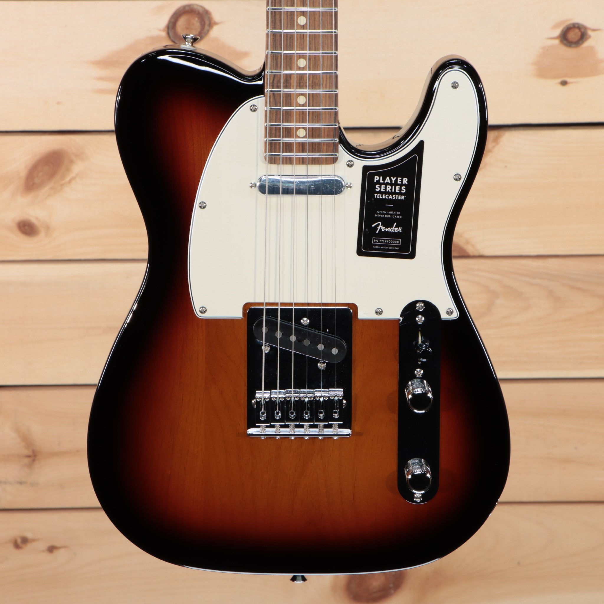 美品　Fender Telecaster 3TONE SUNBURST Fender Player Telecaster (MEX, PF) - 3-color sunburst Tel shape
