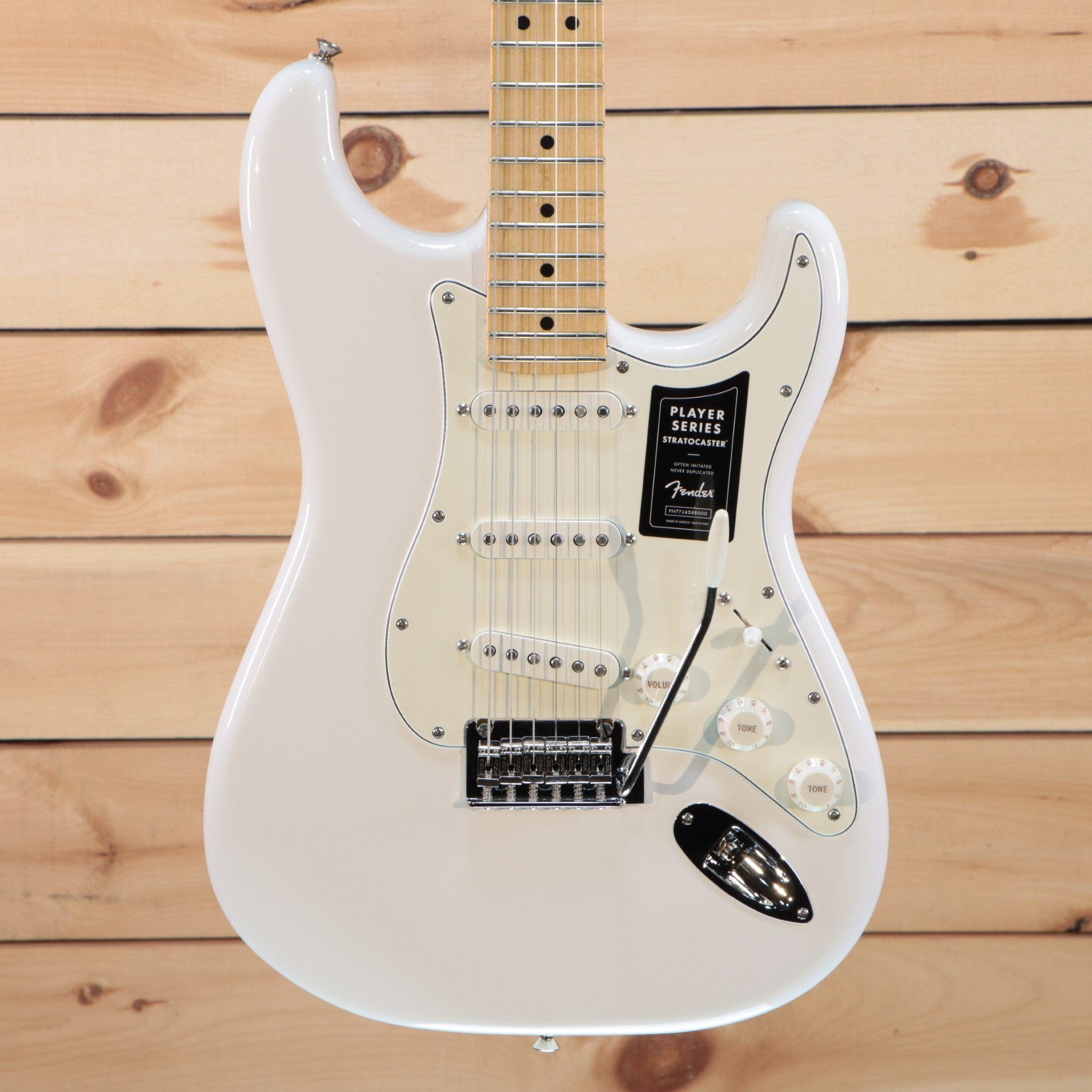 Fender Player Stratocaster - Polar White – Righteous Guitars