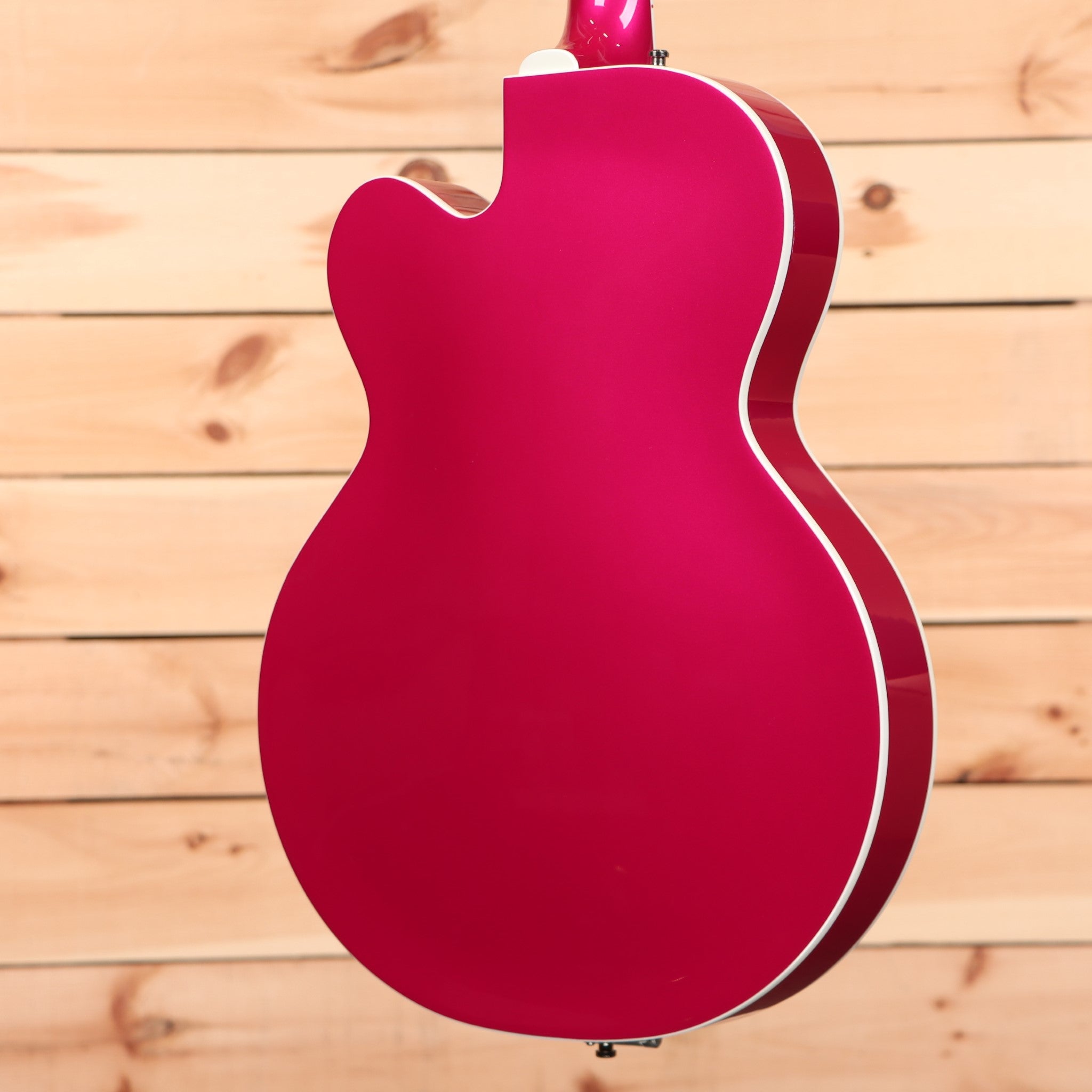 Gretsch G6120THR Brian Setzer Signature Hot Rod semi-hollow body electric guitar Candy Magenta with white binding