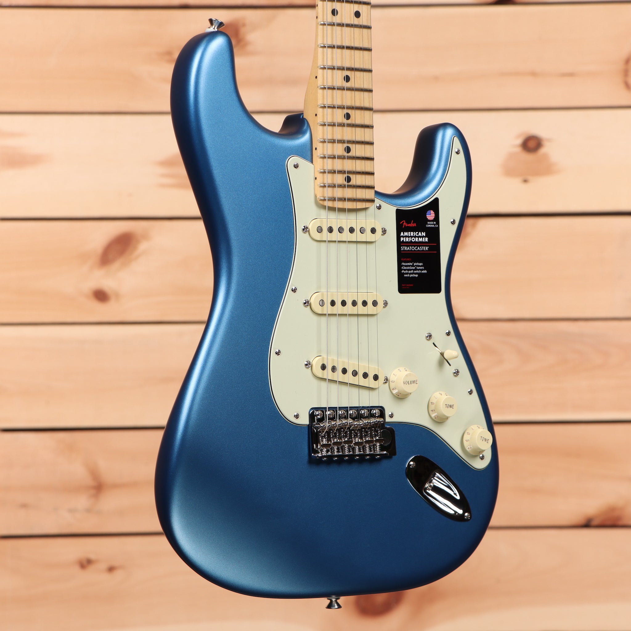 Fender American Performer Stratocaster - Satin Lake Placid Blue