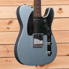 Fender Chrissie Hynde Telecaster electric guitar Ice Blue Metallic with black pickguard
