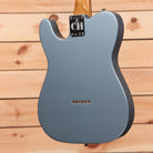 Fender Chrissie Hynde Telecaster electric guitar Ice Blue Metallic with single-coil pickups