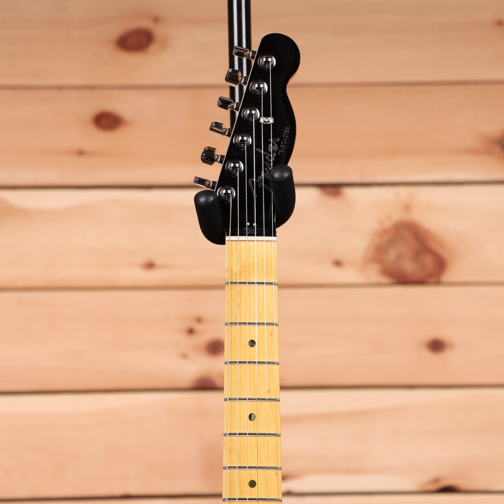 Fender Aerodyne Special Telecaster electric guitar Hot Rod Burst with maple neck and single-coil pickups