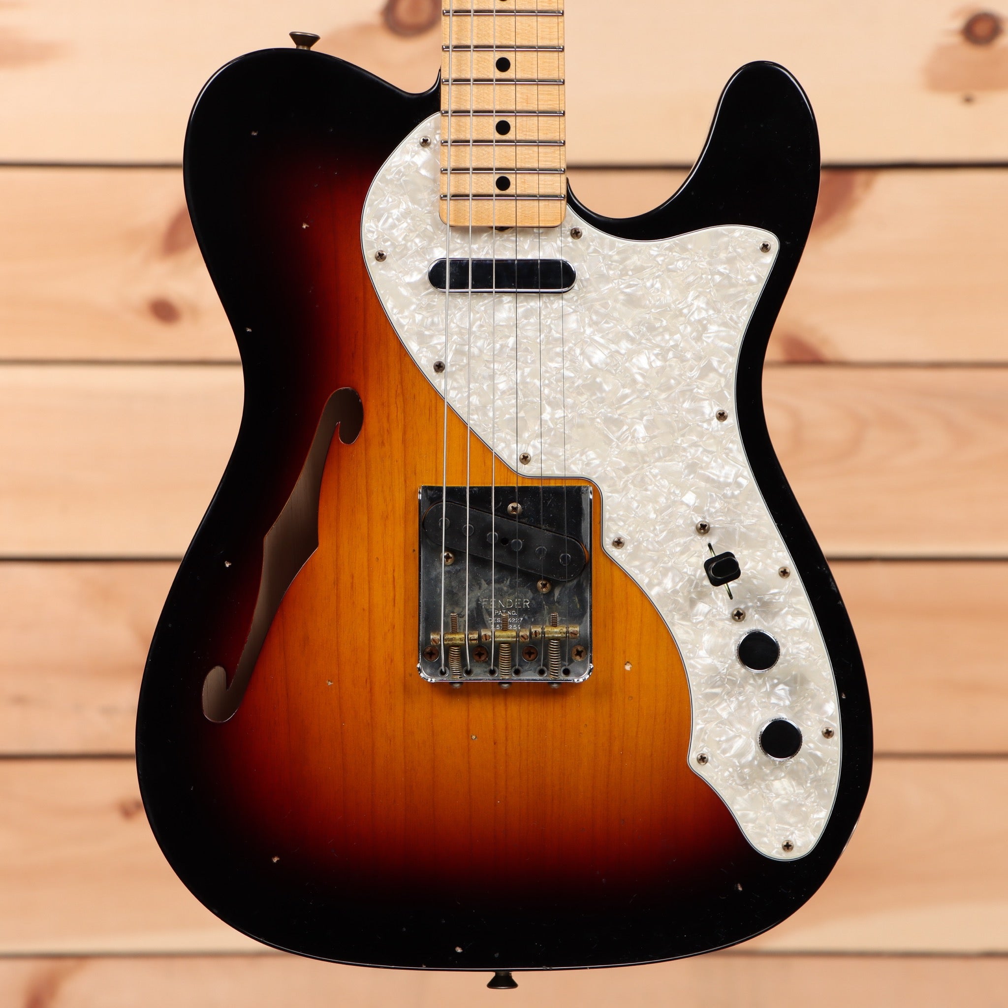Fender Custom Shop 1968 Thinline Telecaster semi-hollow electric guitar 3-color sunburst relic with pearl pickguard