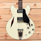 Gibson 1964 Trini Lopez VOS semi-hollow electric guitar Classic White with dual humbuckers