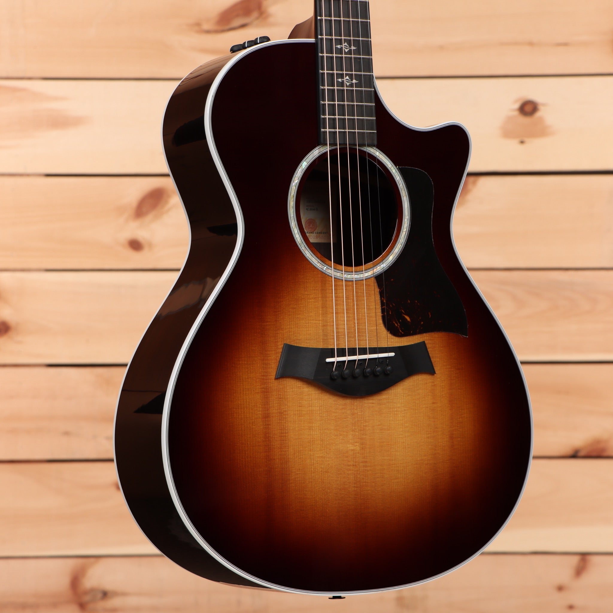 Taylor 412ce Grand Concert acoustic-electric guitar Tobacco Sunburst with venetian cutaway