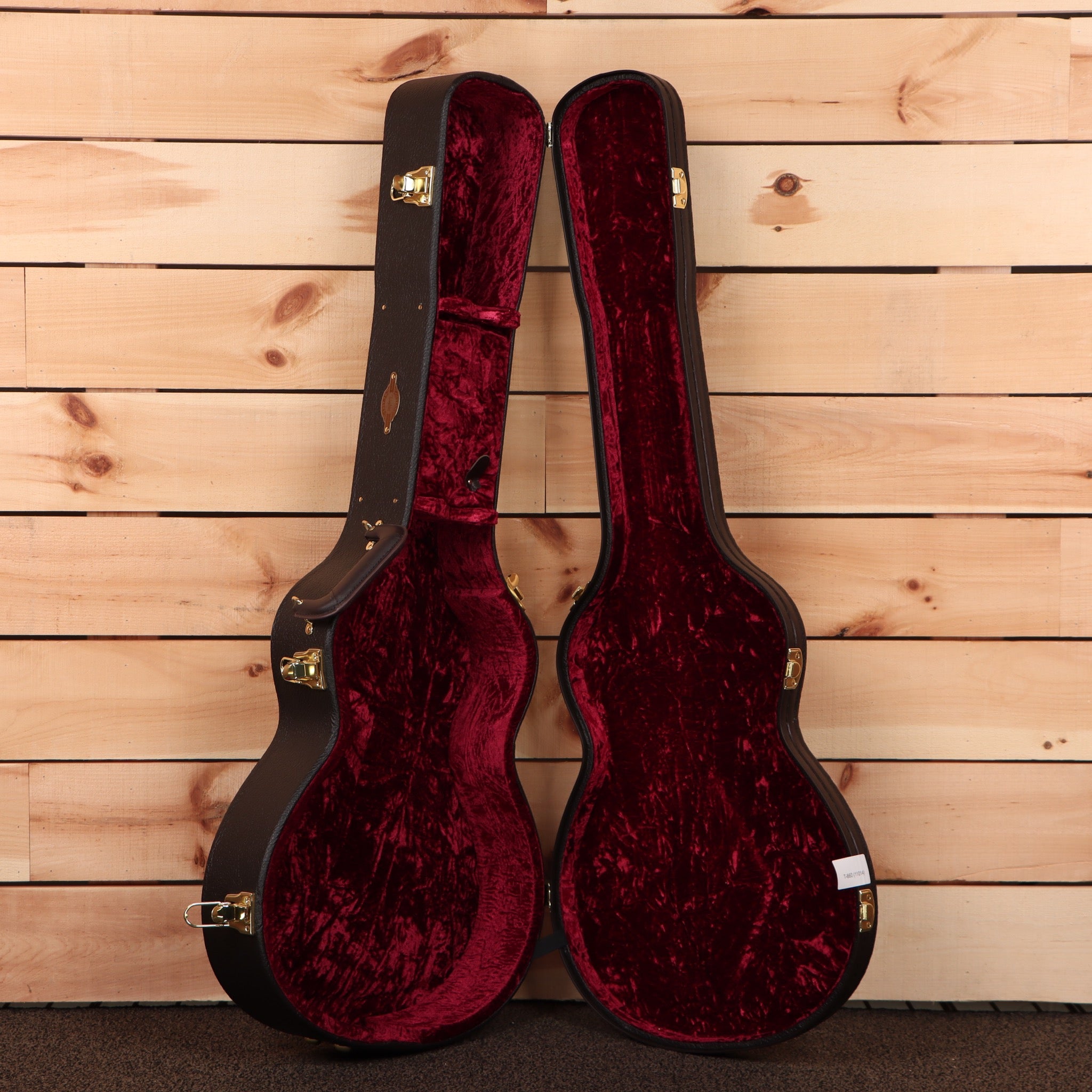 Taylor 412ce Grand Concert acoustic guitar Tobacco Sunburst with burgundy velvet-lined hardshell case