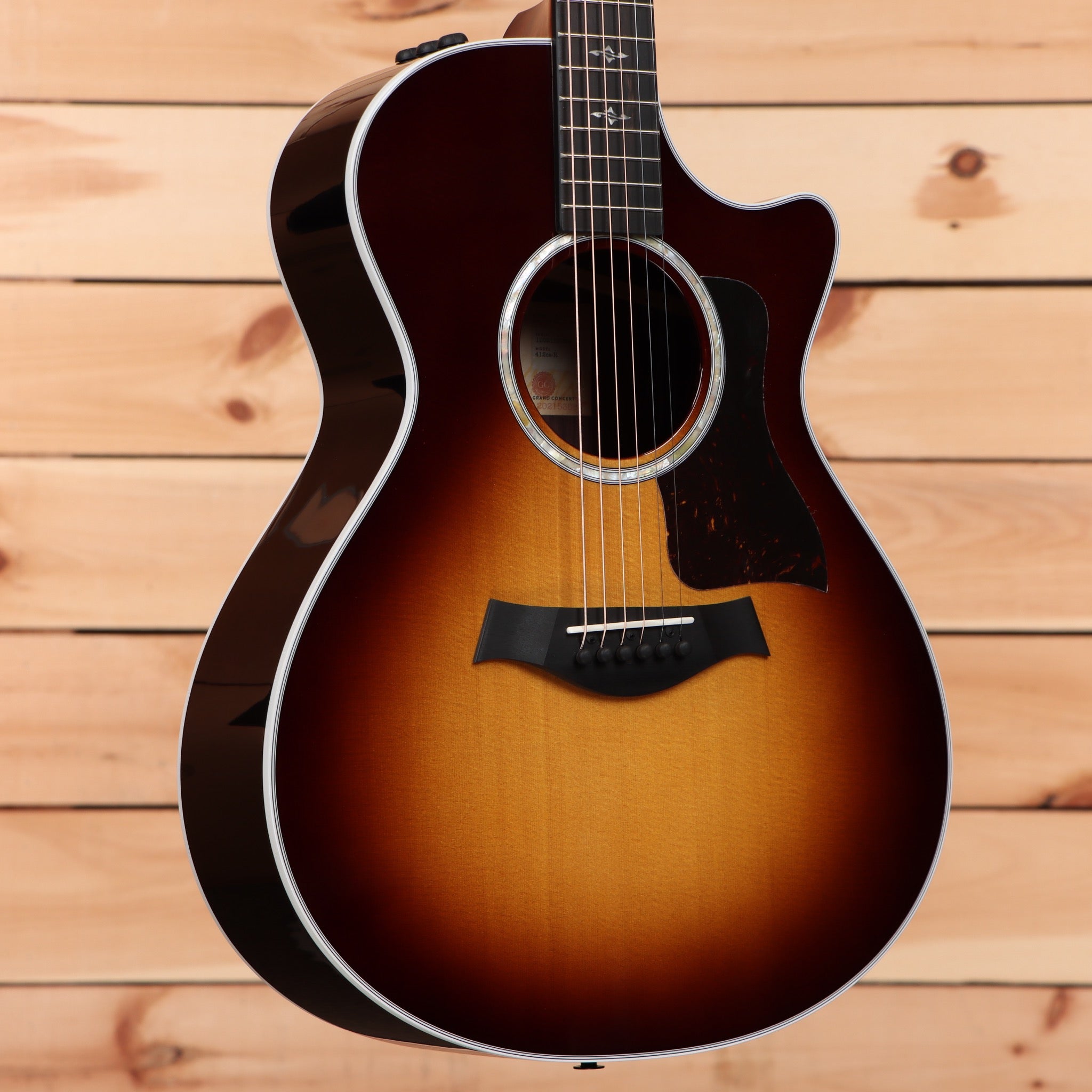 Taylor 412ce Grand Concert acoustic-electric guitar tobacco sunburst with venetian cutaway