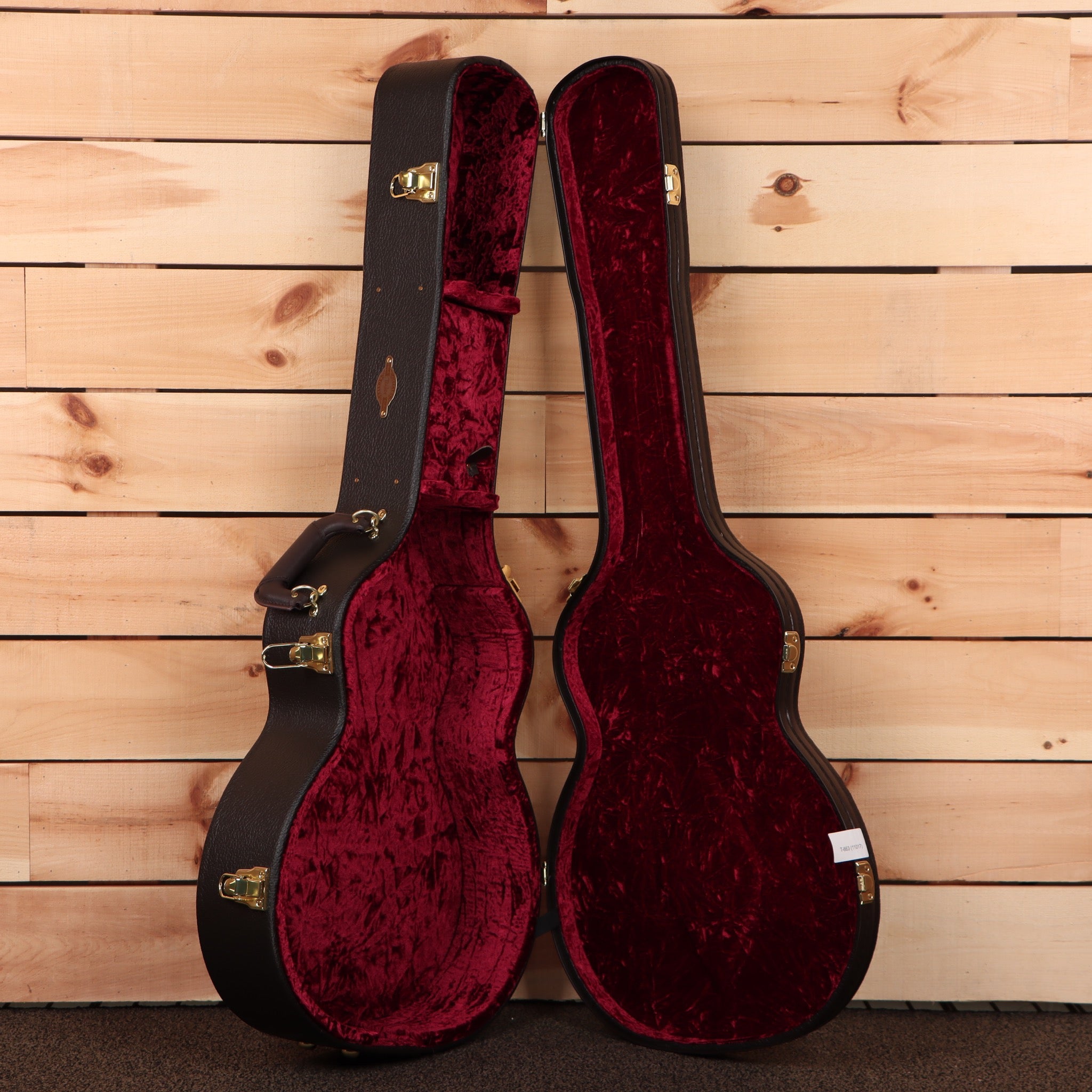 Taylor 414ce Grand Auditorium acoustic guitar Tobacco Sunburst with burgundy velvet-lined case