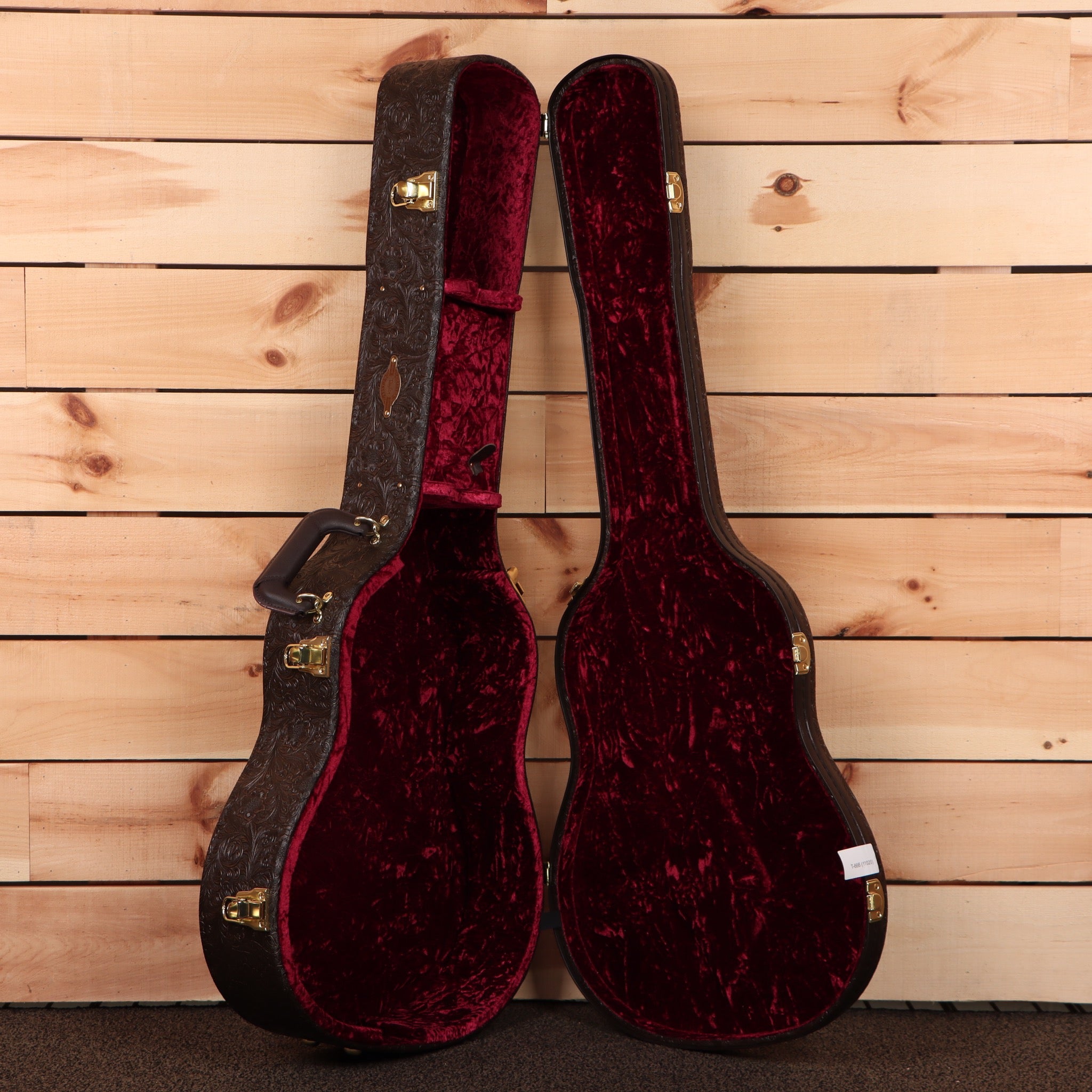 Taylor 417e dreadnought acoustic guitar tobacco sunburst with burgundy velvet-lined hard cases