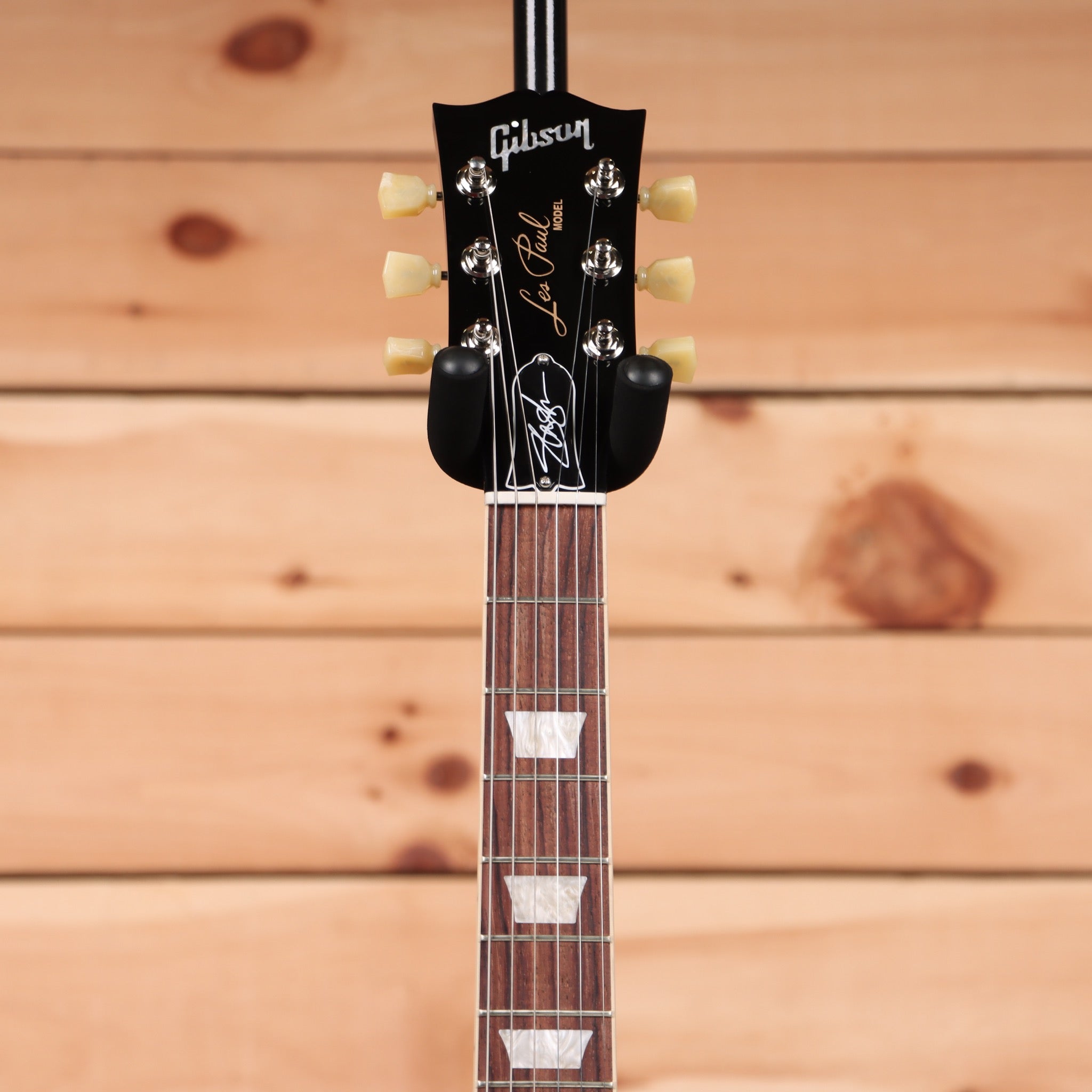 Gibson Slash Victoria Les Paul Standard electric guitar Goldtop with dual humbucker pickups and rosewood fretboard