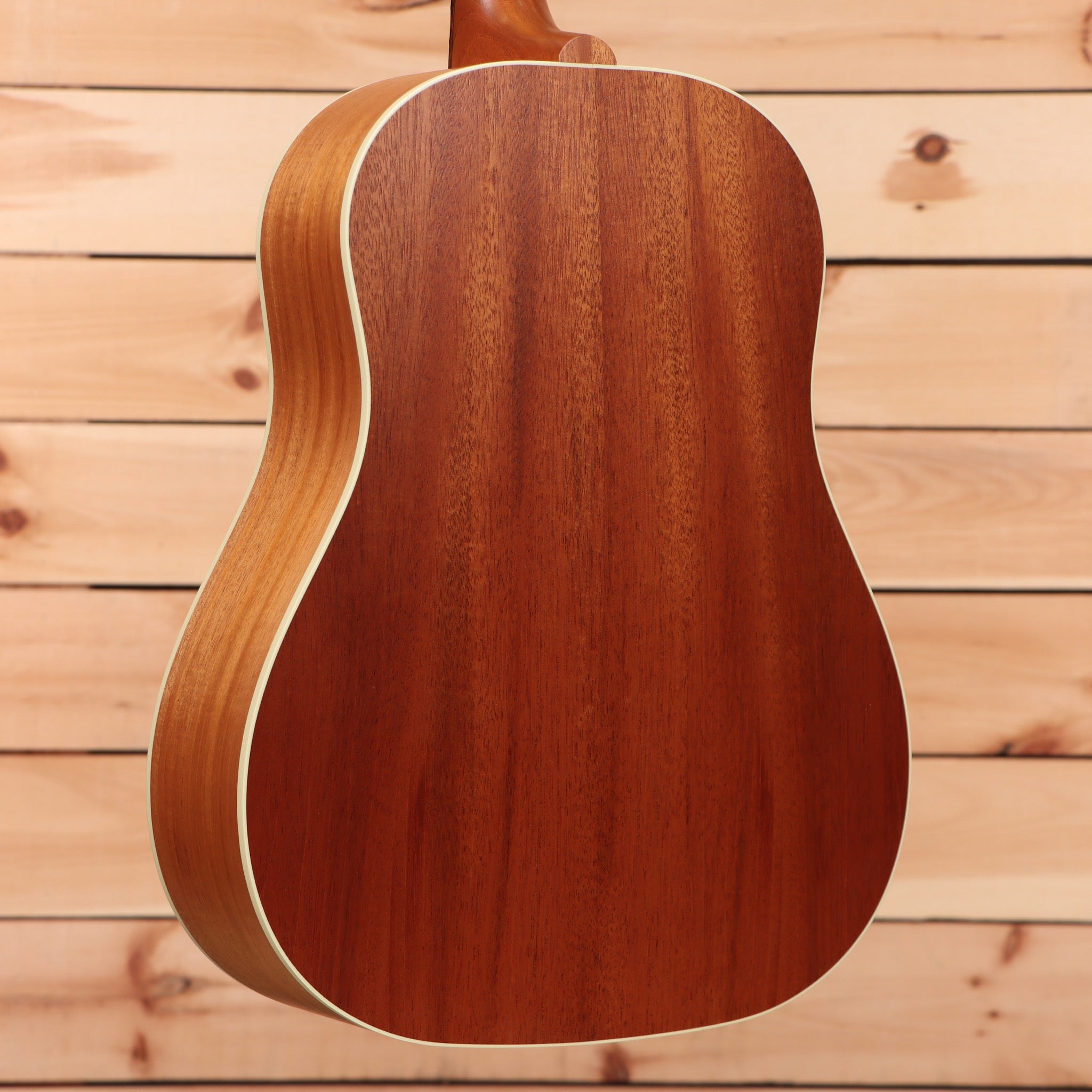 Gibson J-35 dreadnought acoustic guitar faded natural finish with white binding