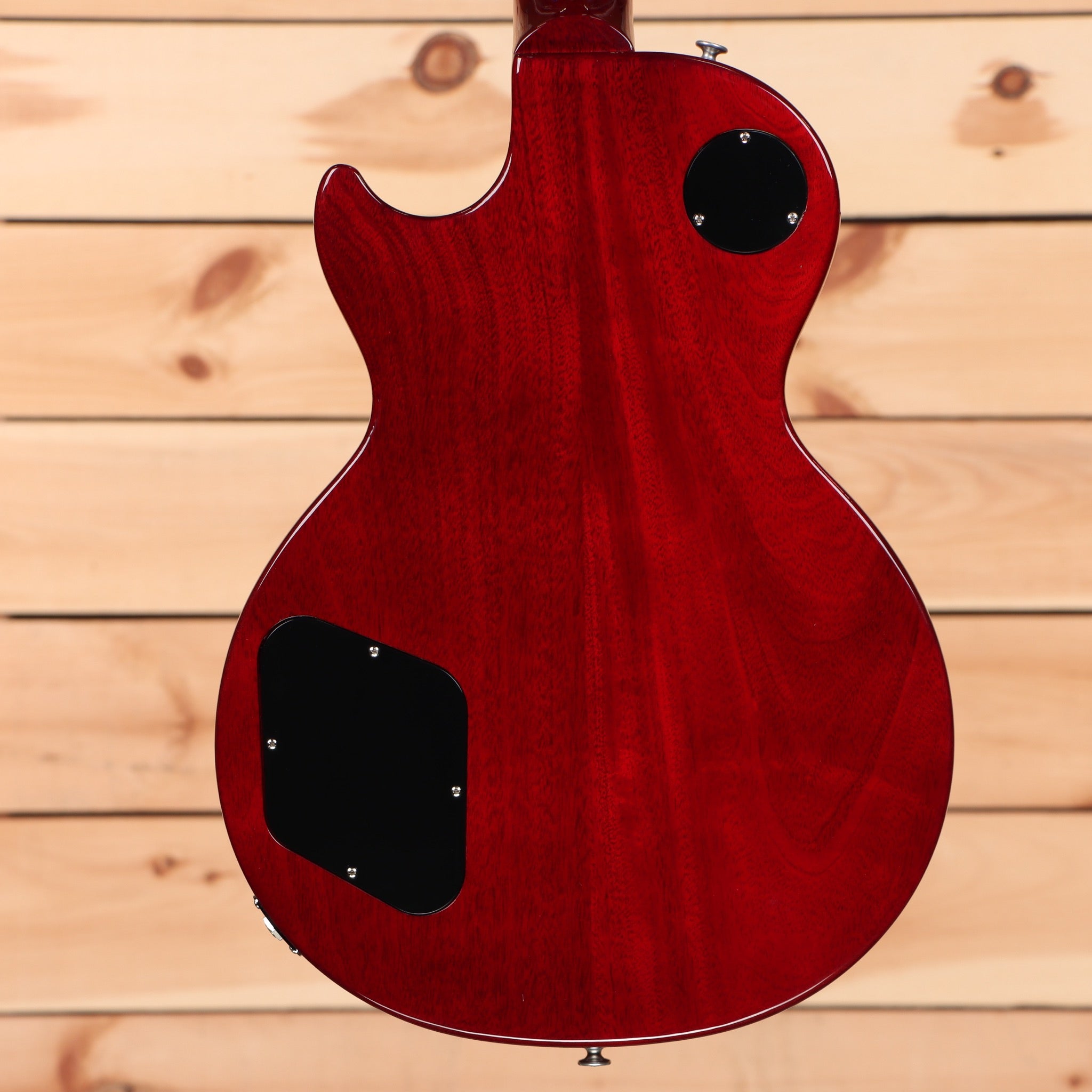 Gibson Les Paul 70s Deluxe wine red electric guitar with dual humbuckers and curved maple top