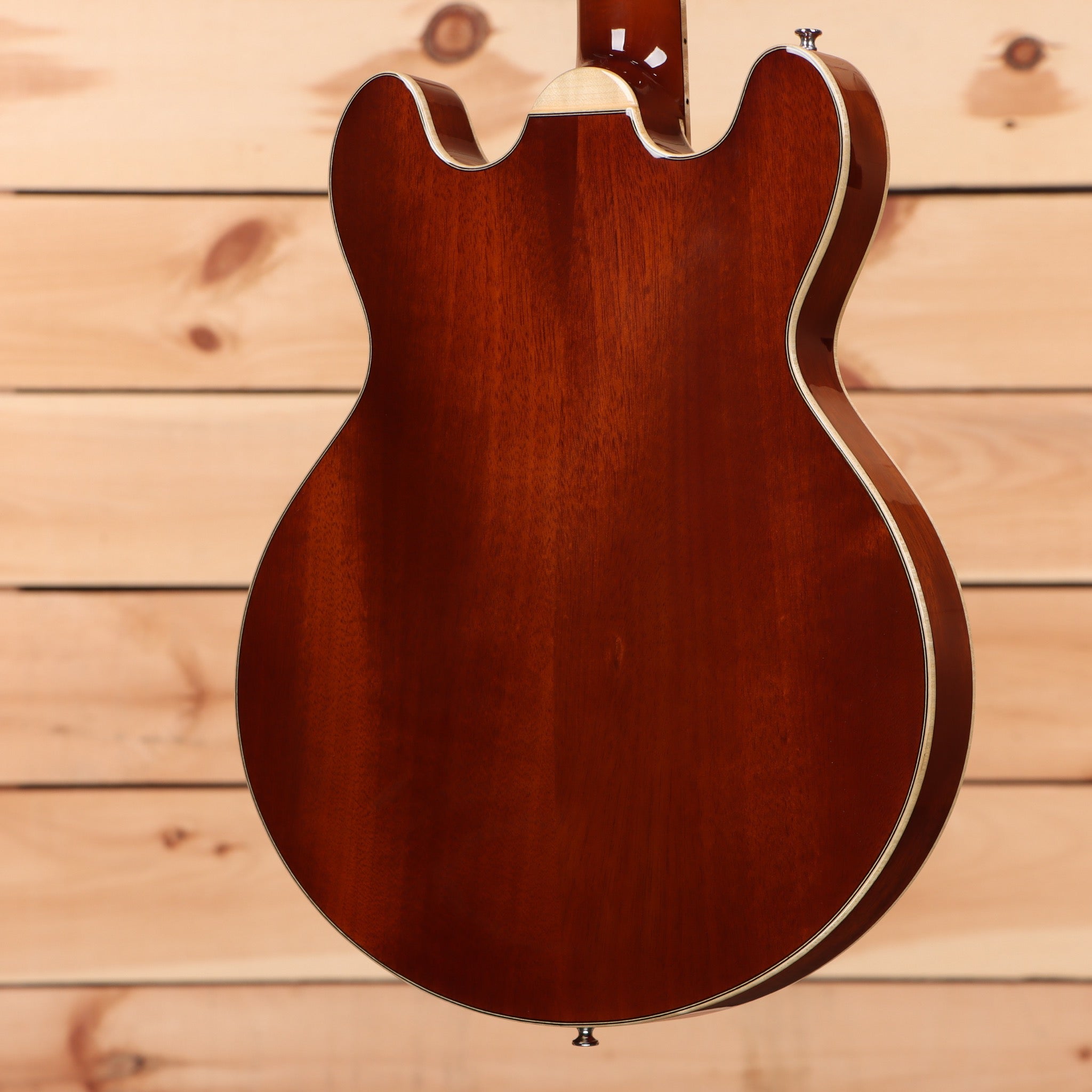Eastman T184MX semi-hollow body electric guitar Goldburst with cream binding and f-holes