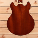 Eastman T184MX semi-hollow electric guitar Goldburst with f-holes and maple neck