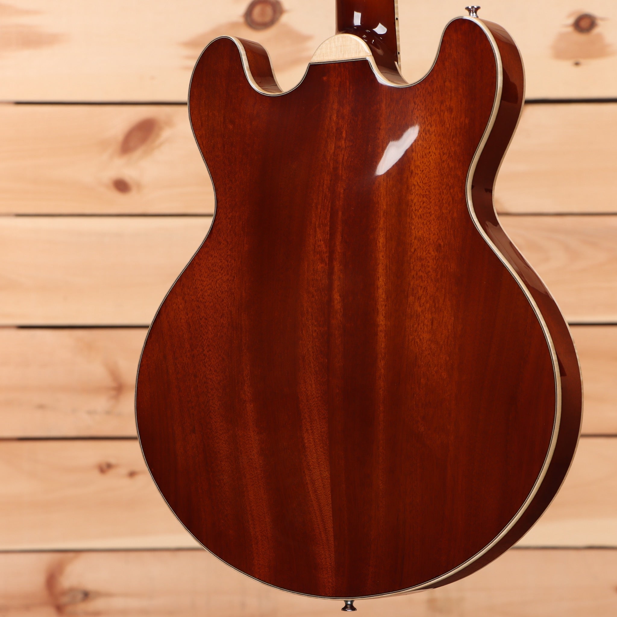 Eastman T185MX semi-hollow body electric guitar Goldburst with cream binding and f-holes