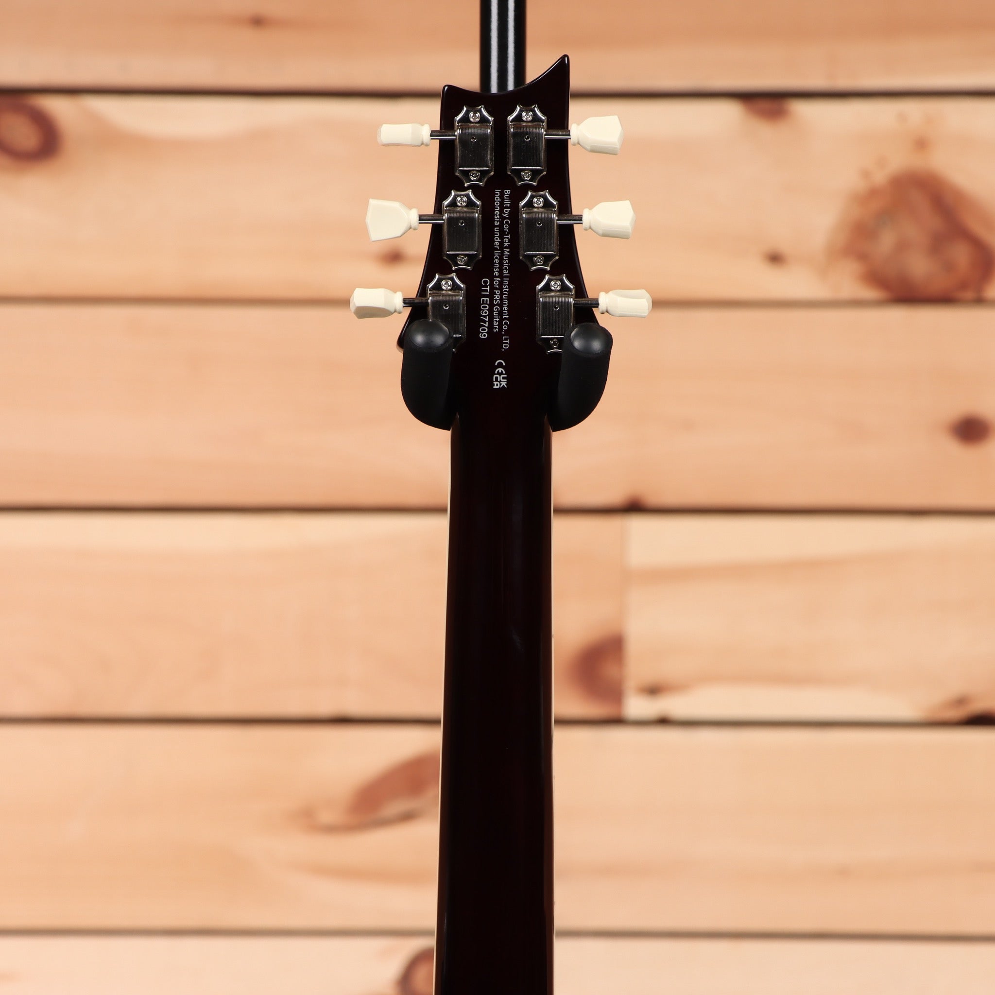 Paul Reed Smith SE McCarty 594 Singlecut electric guitar McCarty Tobacco Sunburst with cream tuning pegs