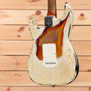 Fender Custom Shop Limited Roasted 1960 Stratocaster Super Heavy Relic electric guitar Aged Olympic White over 3-Color Sunburst with single-coil pickups
