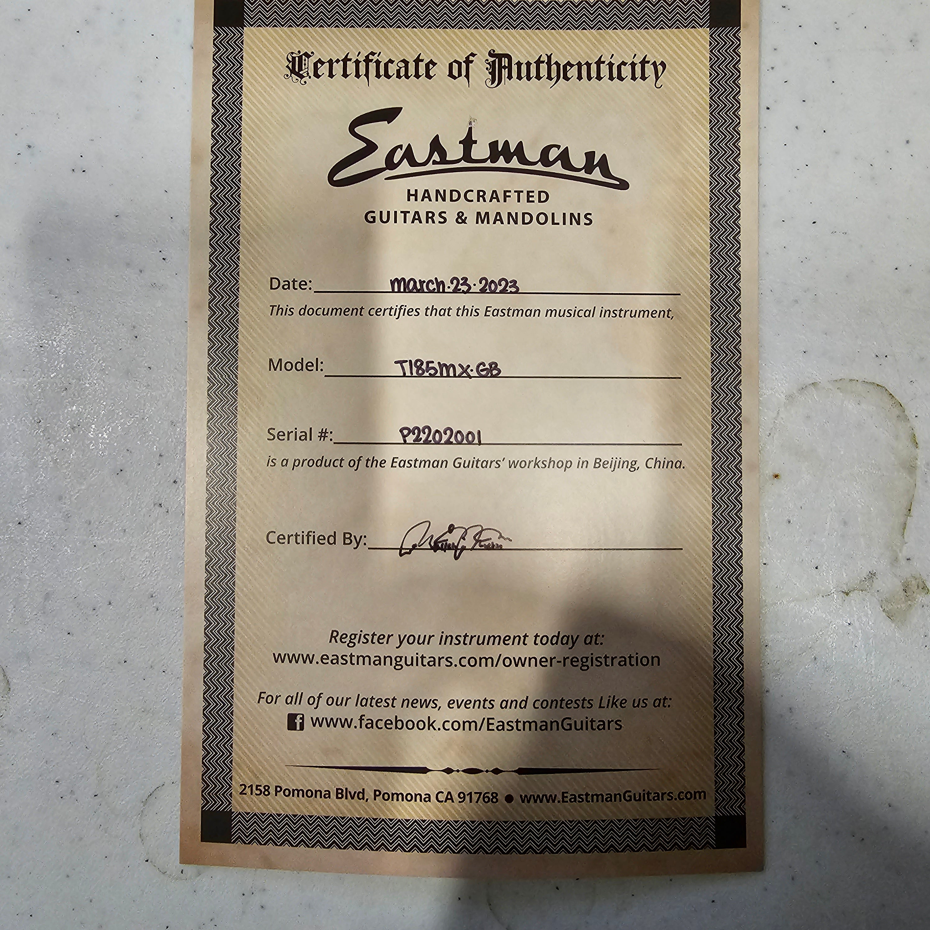 Eastman T185mx-GB semi-hollow body electric guitar goldburst finish certificate of authenticity