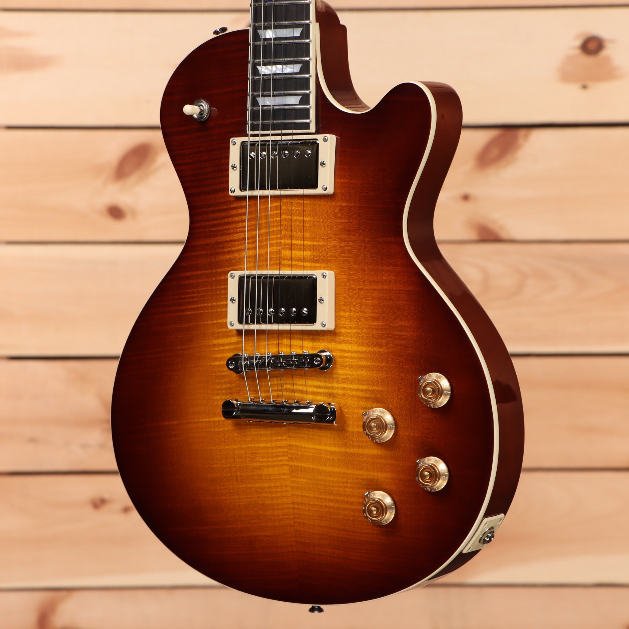 Eastman SB59 semi-hollow electric guitar Goldburst with dual humbucker pickups and flamed maple top