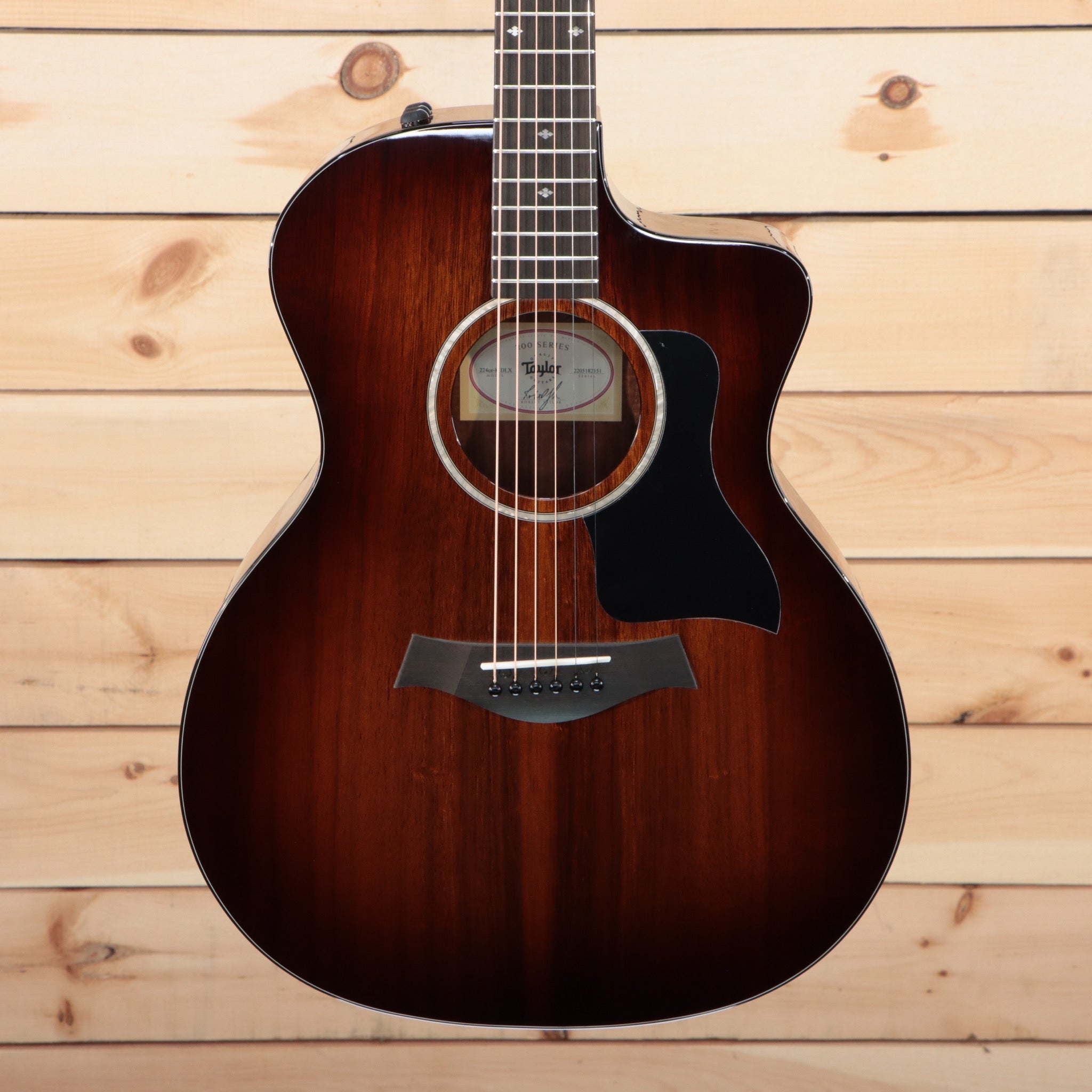 Taylor 224ce-K DLX acoustic-electric guitar Shaded Edgeburst with venetian cutaway
