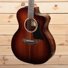 Taylor 224ce-K DLX Grand Concert acoustic-electric guitar Shaded Edgeburst cutaway with venetian cutaway