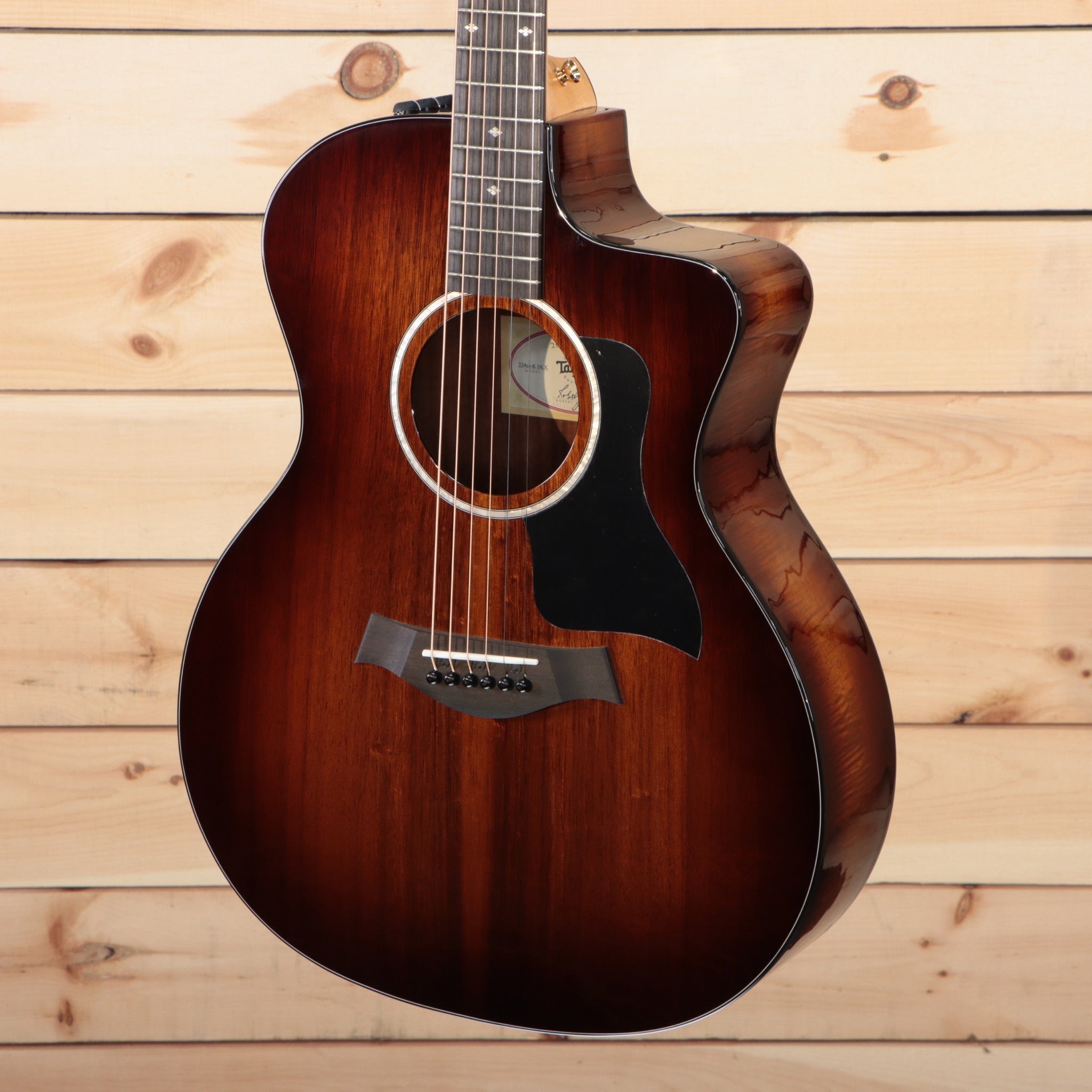 Taylor 224ce-K DLX Grand Concert acoustic-electric guitar Shaded Edgeburst cutaway with venetian cutaway