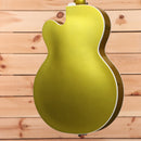 Gretsch G6120THR Brian Setzer Signature Hot Rod hollowbody electric guitar Lime Gold with Bigsby tremolo