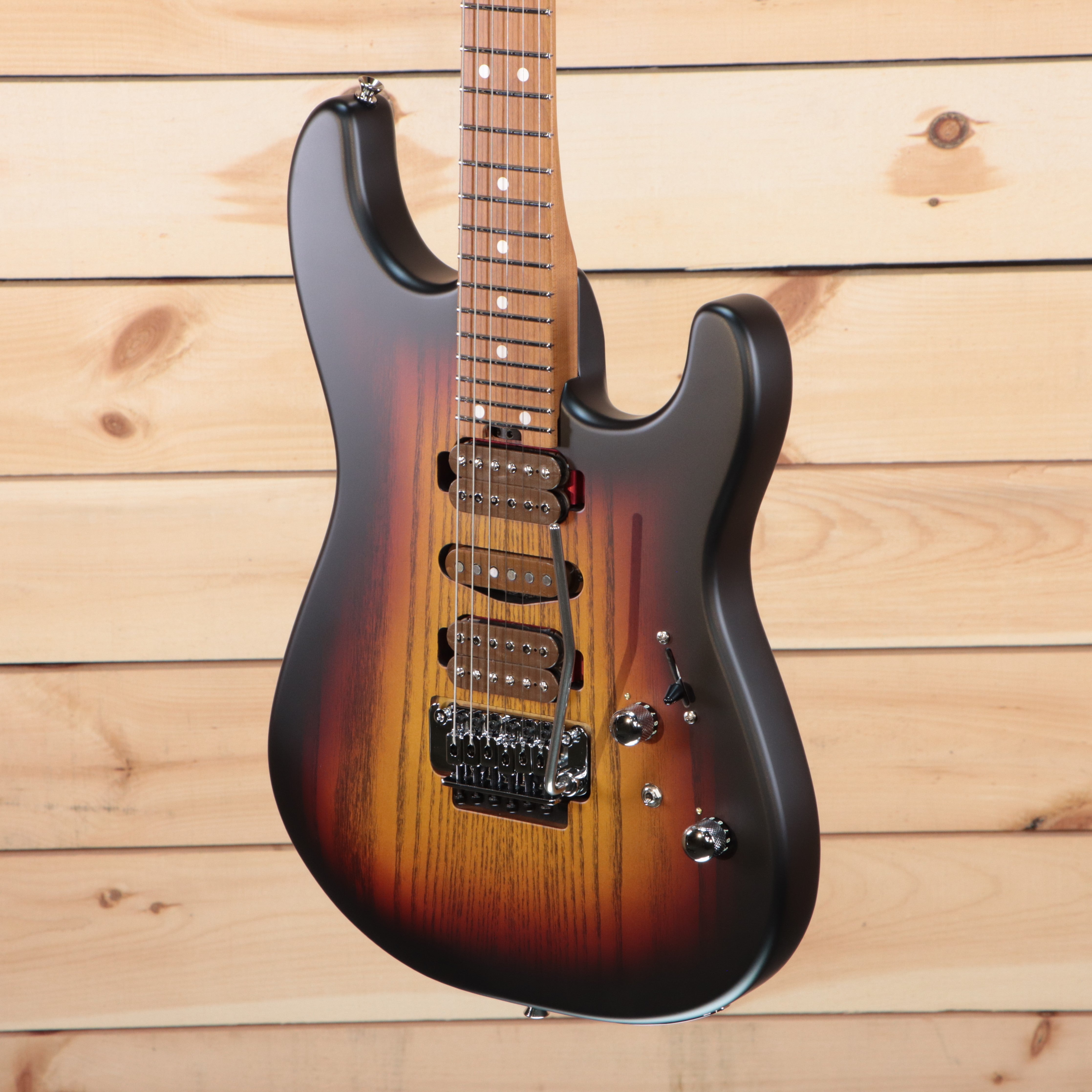 Charvel Guthrie Govan Signature MJ San Dimas® SD24 CM - Express Shipping - (CH-081) Serial: JFC2100379 - PLEK'd Default Title