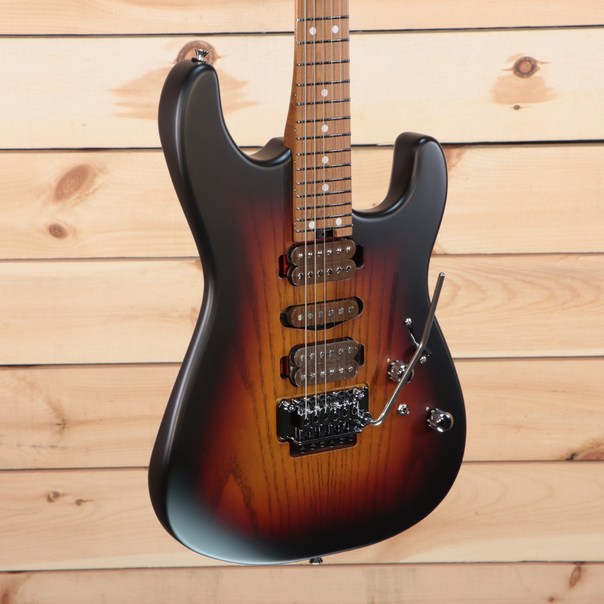 Charvel Guthrie Govan Signature MJ San Dimas SD24 electric guitar three-tone sunburst with Floyd Rose tremolo