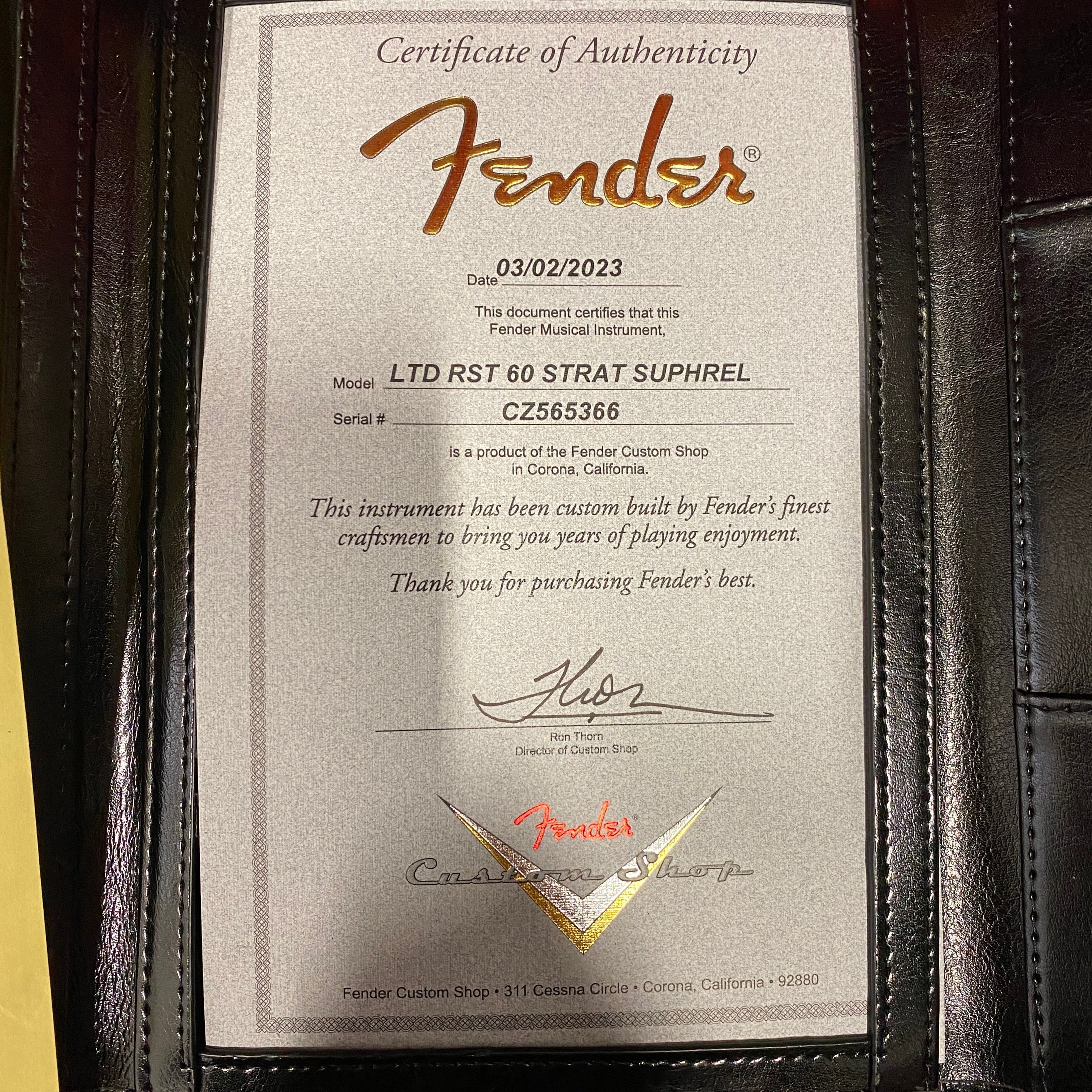 Fender Custom Shop Limited Roasted 1960 Stratocaster Super Heavy Relic electric guitar Olympic White over 3-Color Sunburst with roasted maple neck