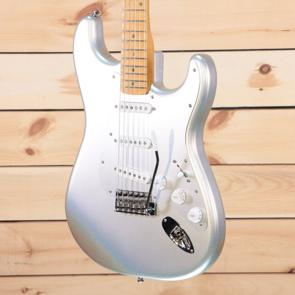 Fender H.E.R. Stratocaster - Express Shipping - (F-357) Serial: MX21543585-3-Righteous Guitars