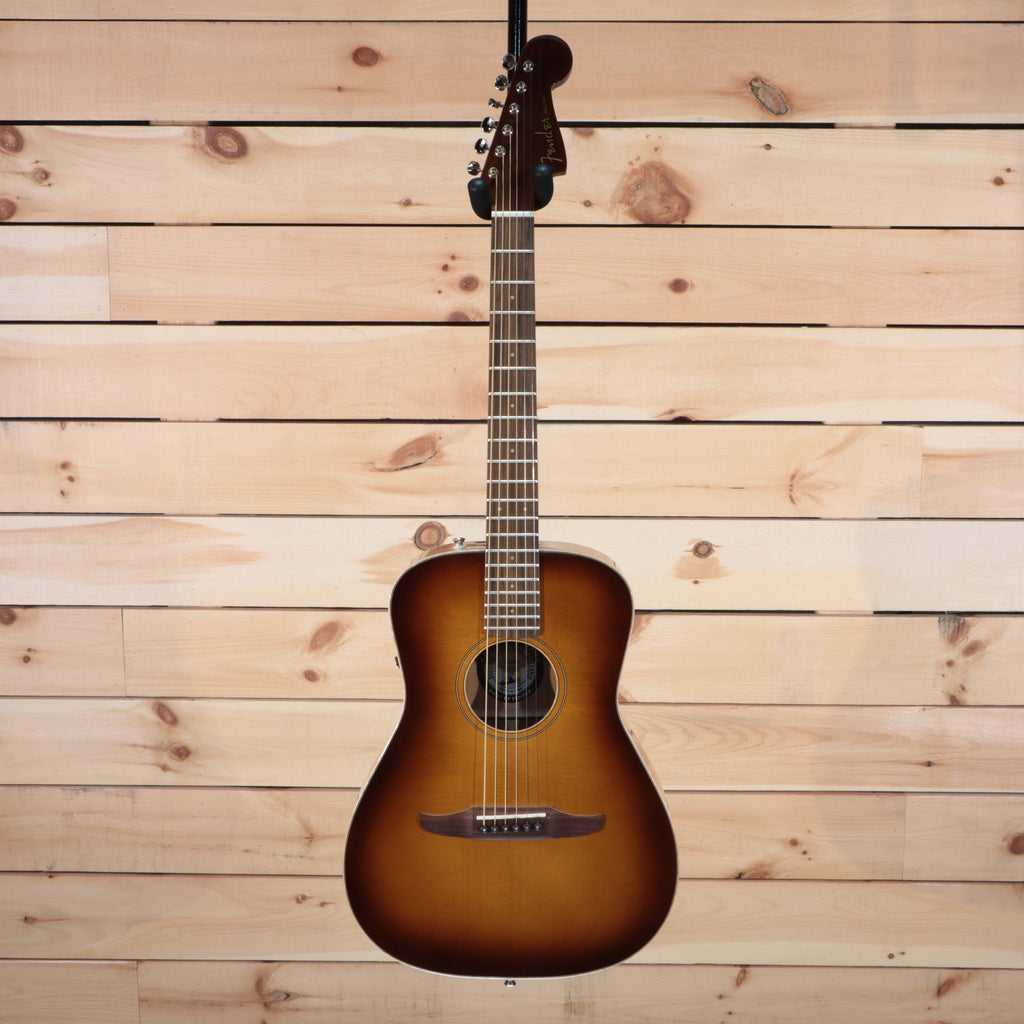 Fender Malibu Classic - Express Shipping - (F-487) Serial: CC220119061-10-Righteous Guitars
