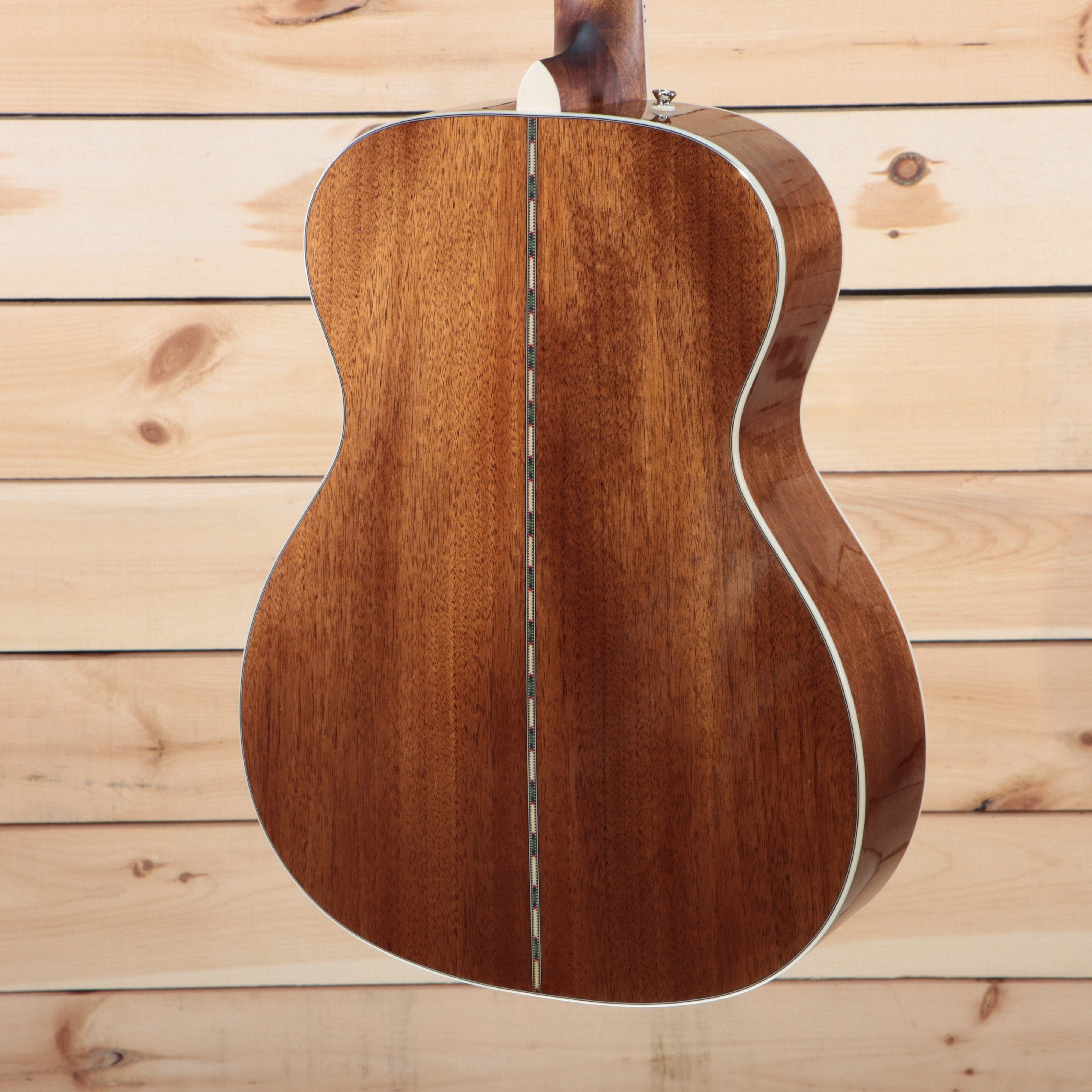 Fender PO-220E Orchestra acoustic guitar natural mahogany back and sides with decorative center seam inlay