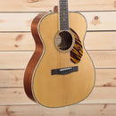 Fender PO-220E Orchestra acoustic guitar natural finish with tortoiseshell pickguard and mahogany back and sides
