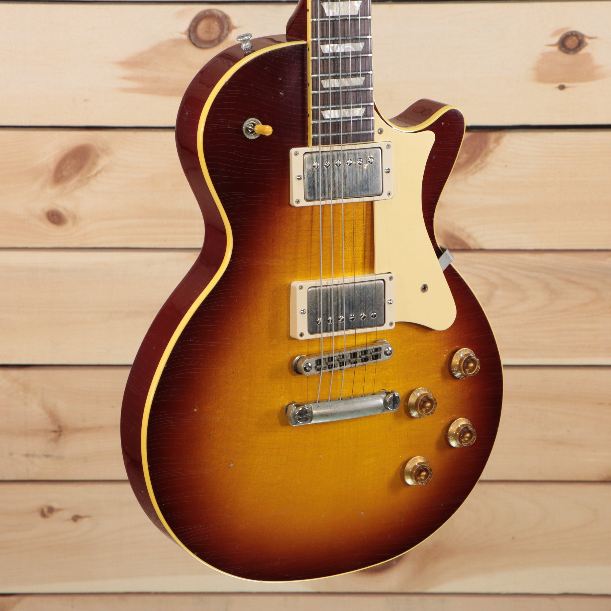 ギター Heritage Custom Shop H-150 Artisan Aged Heritage H-150 Custom Core Gold Top Artisan Aged - Edmond Music