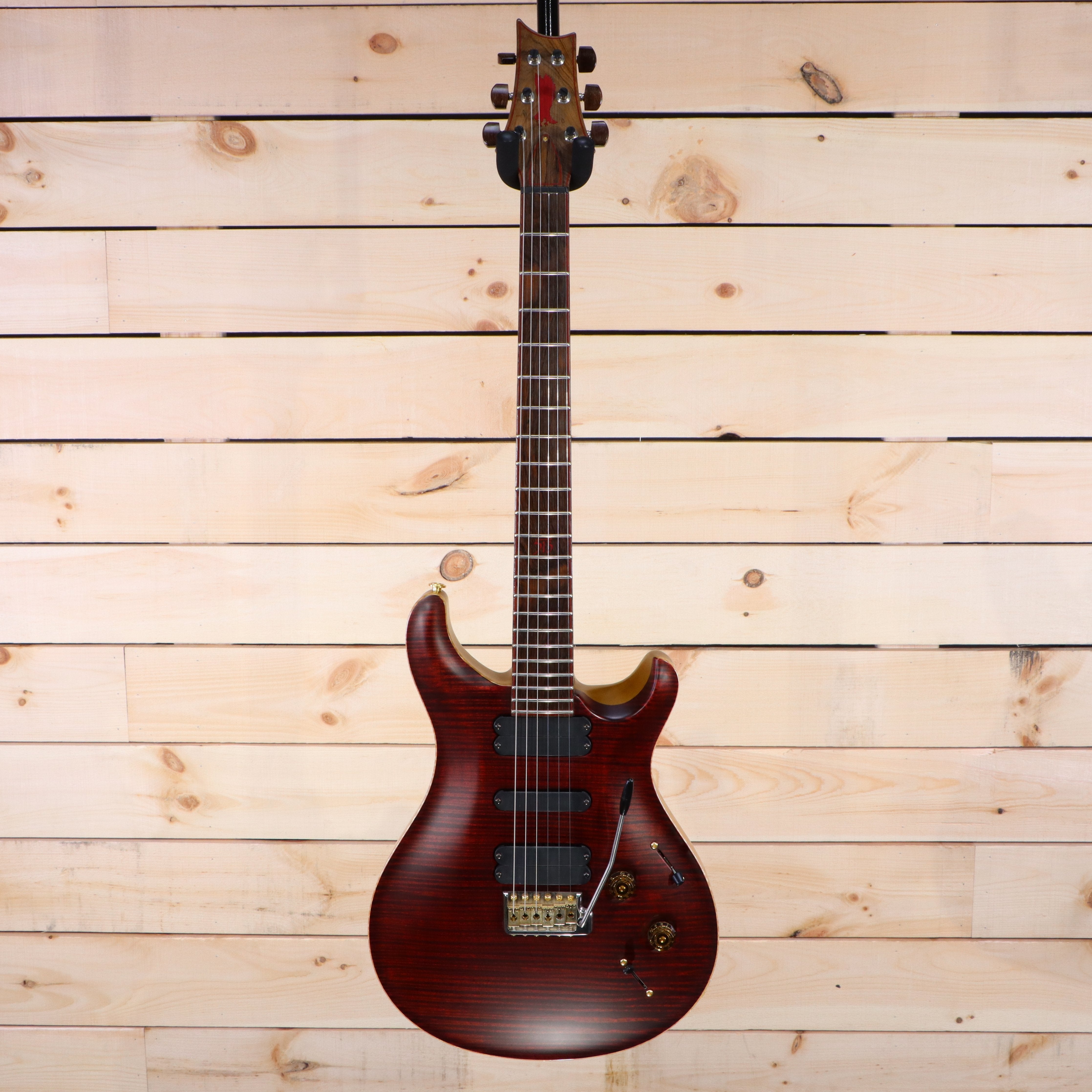 PRS Private Stock 513 PS#1925 electric guitar deep red flame maple top with gold hardware and tremolo bridge