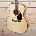 Santa Cruz OM Grand Custom acoustic guitar Natural finish with quilted maple sides and herringbone binding